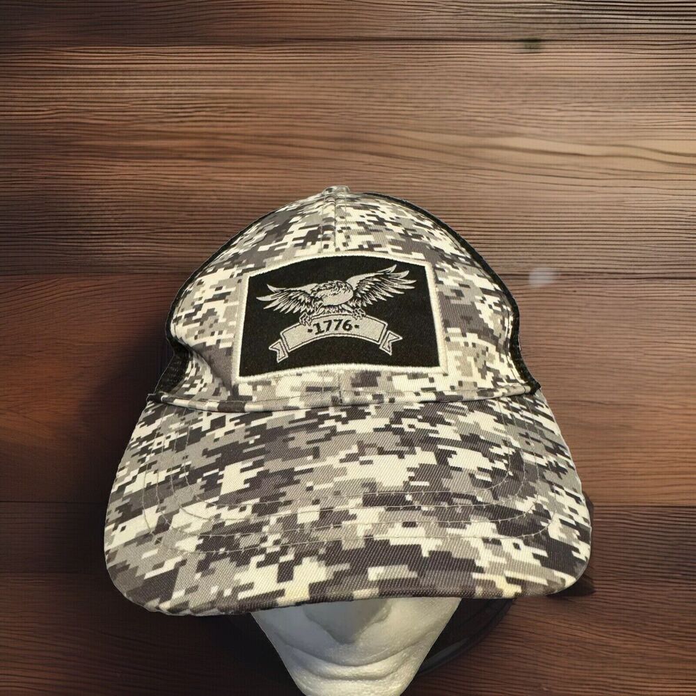SOL Summer Shade 1776 Eagle Patch Digital Camo Trucker Hat Snapback Cap OSFM